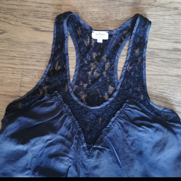 Aritzia Wilfred Black Silk Lace Tank Top XXS - Picture 3 of 6